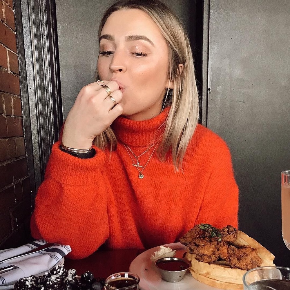 Little Moon from Aritzia Holly Turtleneck